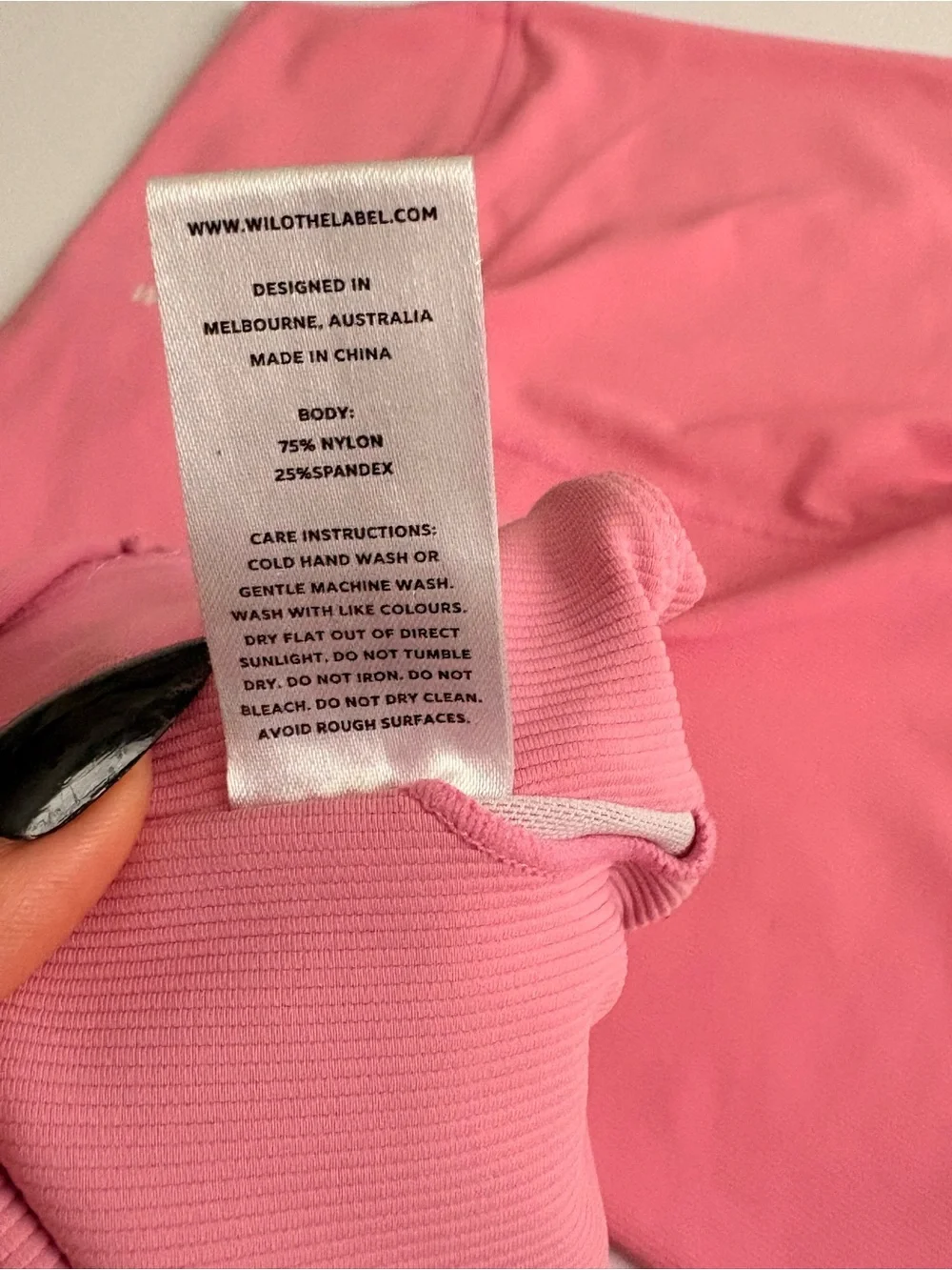 WILO 2-piece ribbed activewear set—high-waits leggings & sports bra -size M